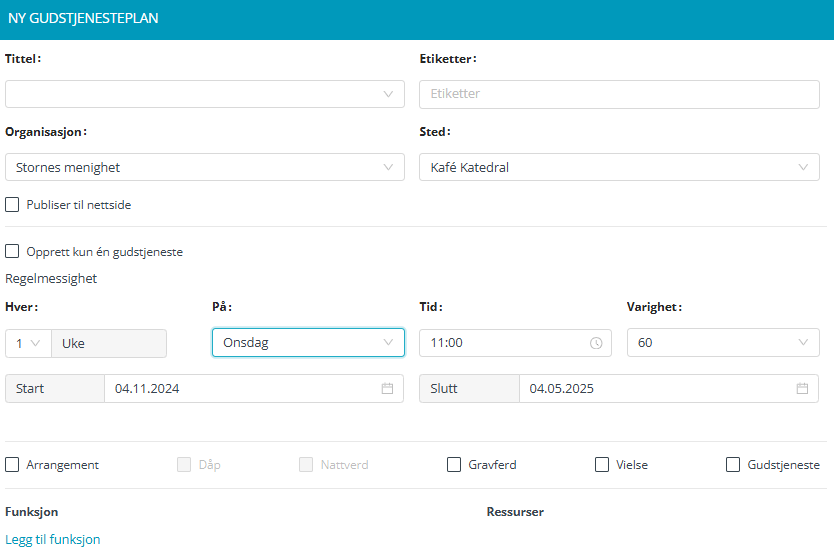 Skjermbilde fra applikasjonen Medarbeideren som viser arbeidsflaten for oppsett av ny arrangement. Her kan brukeren fylle inn detaljer som tittel, etiketter, organisasjon, sted, frekvens (hver uke, på søndager), tid, varighet, start- og sluttdato. Det er også valg for type utvidelser, som dåp, nattverd, gravferd, vielse og gudstjeneste, samt alternativer for å legge til funksjoner og ressurser.